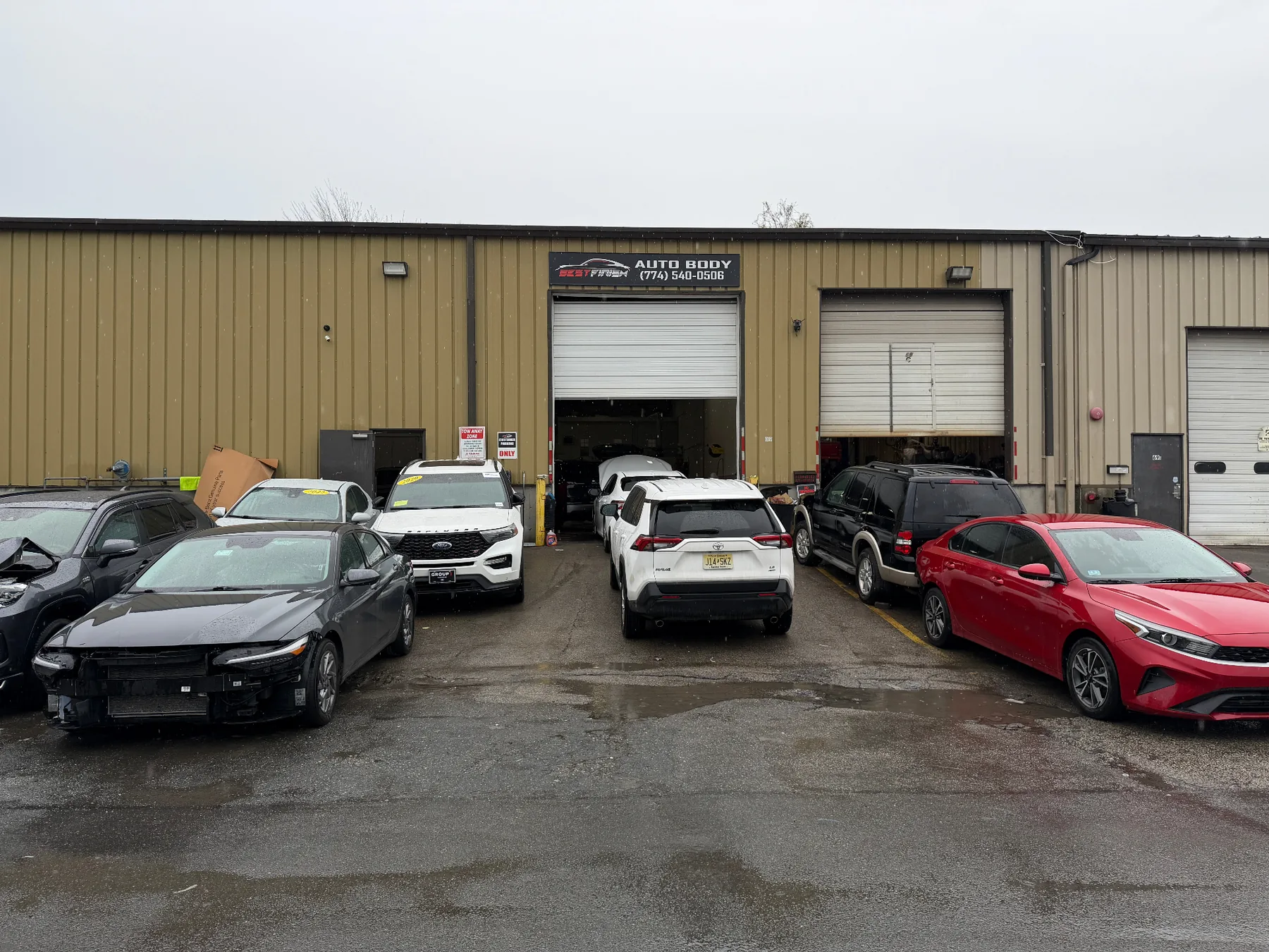 Best Finish Auto Body repair facility in Worcester